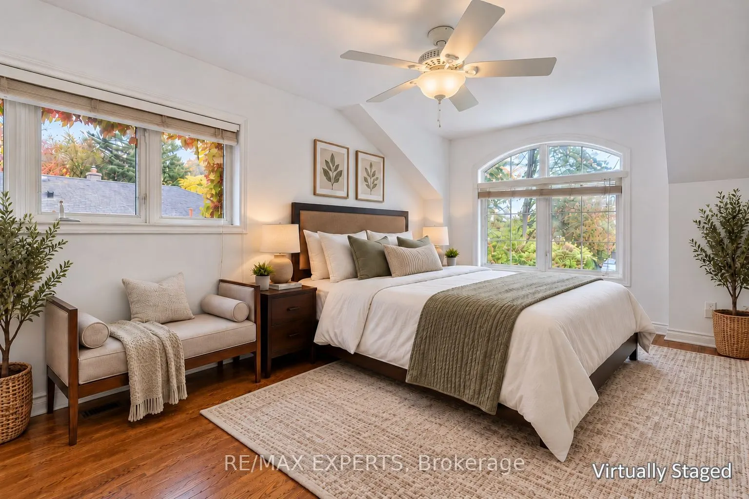 11 Knollside Drive