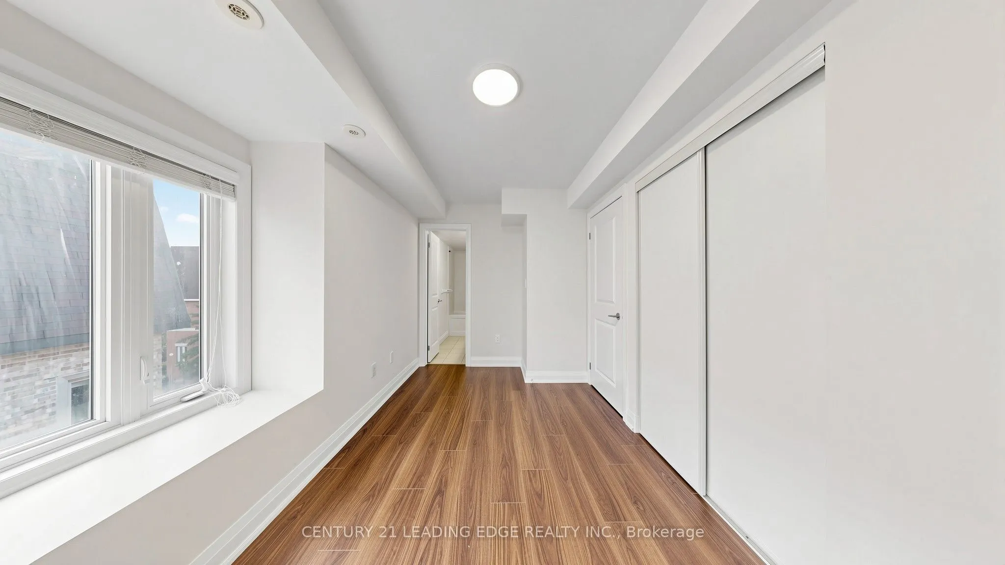 320 John Street #202