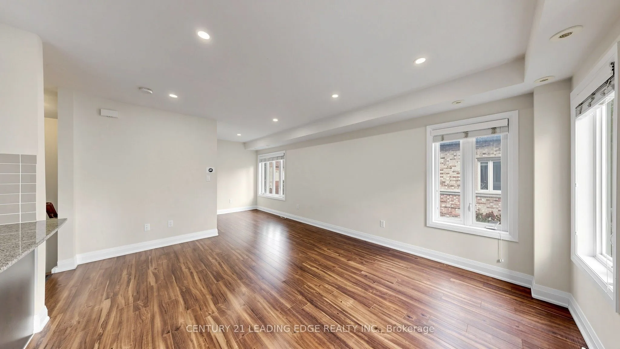 320 John Street #202