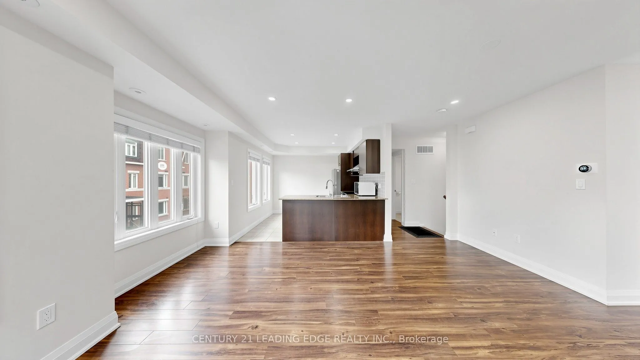 320 John Street #202