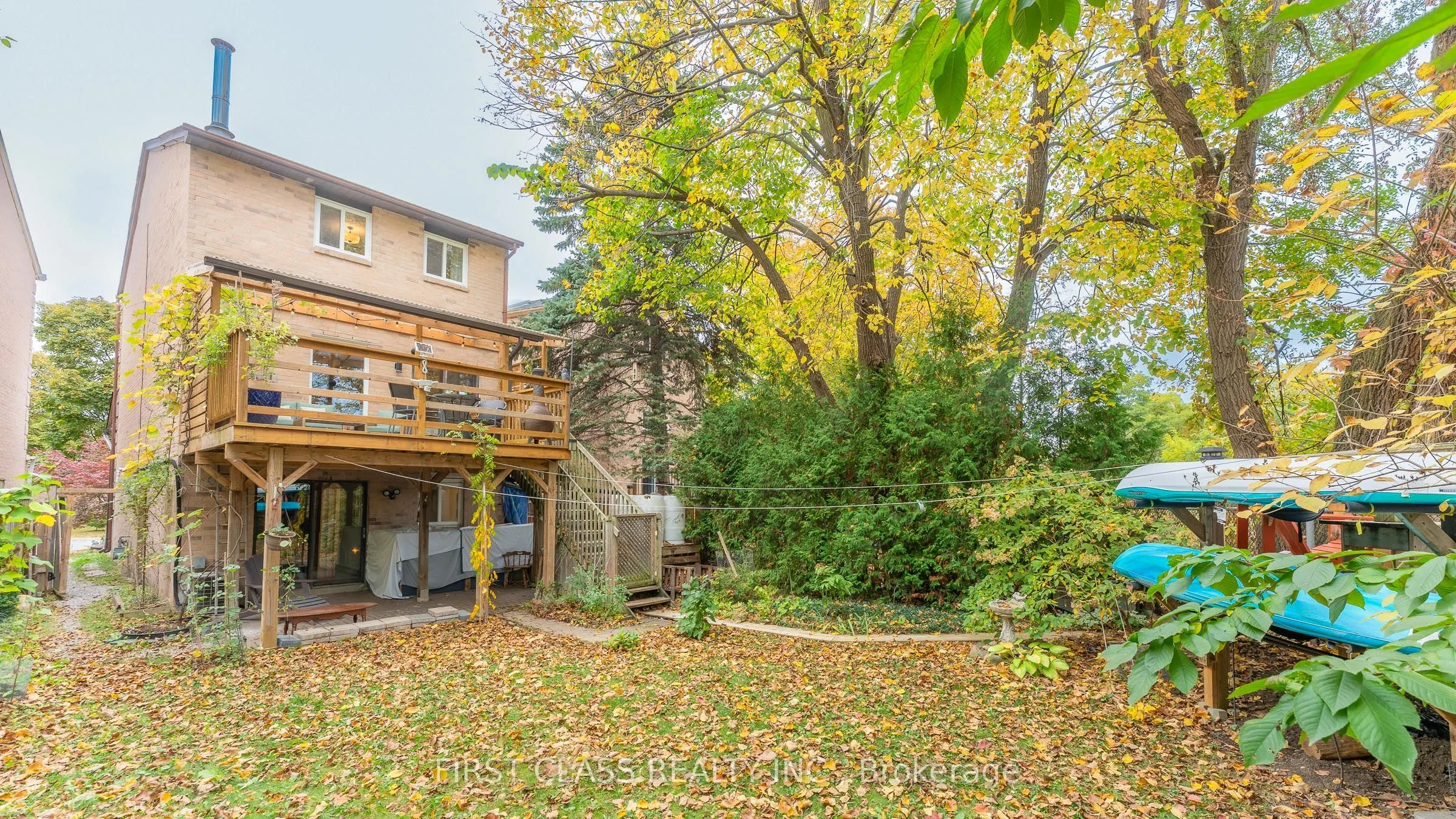 48 Cottonwood Court