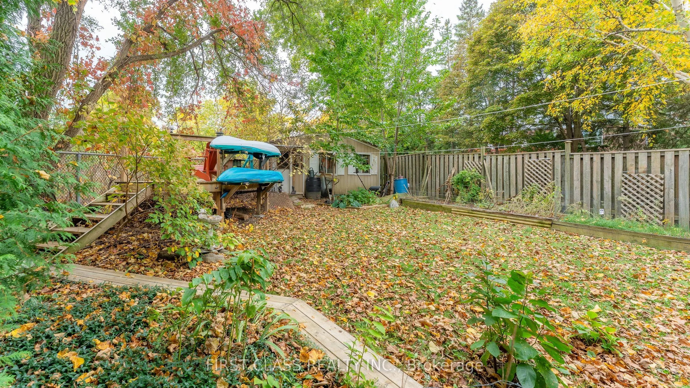 48 Cottonwood Court