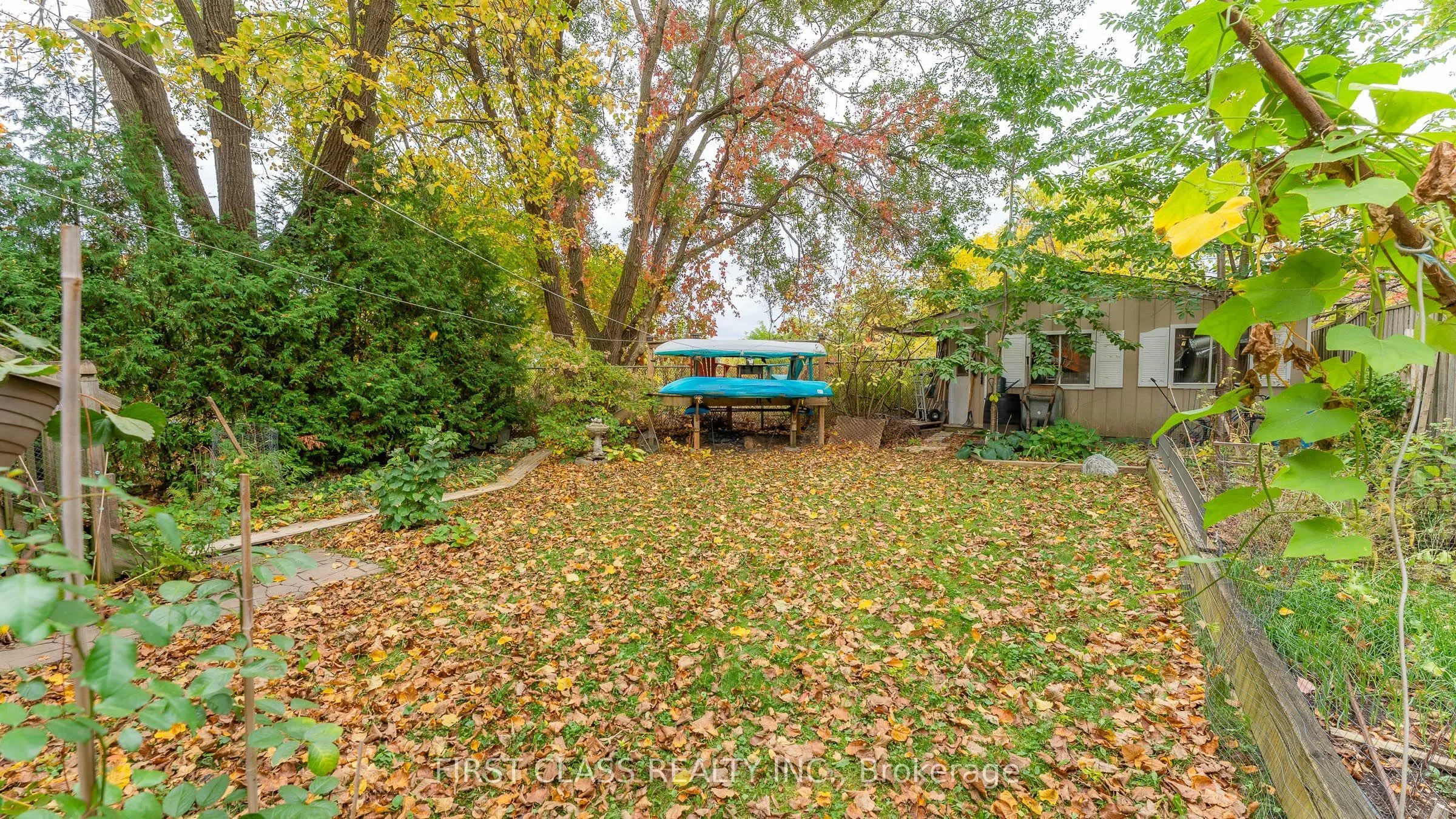 48 Cottonwood Court