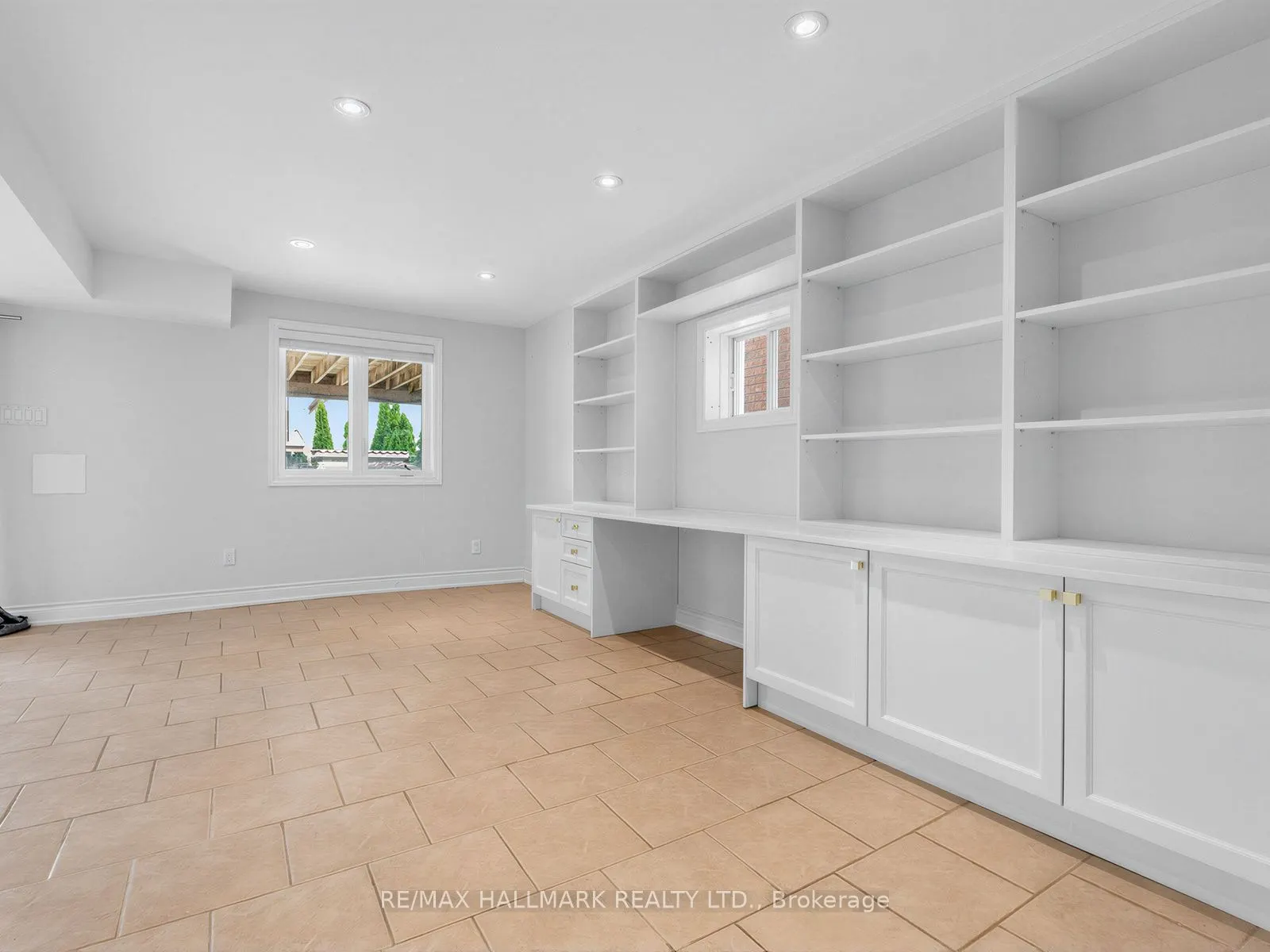 37 Cherry Bush Road