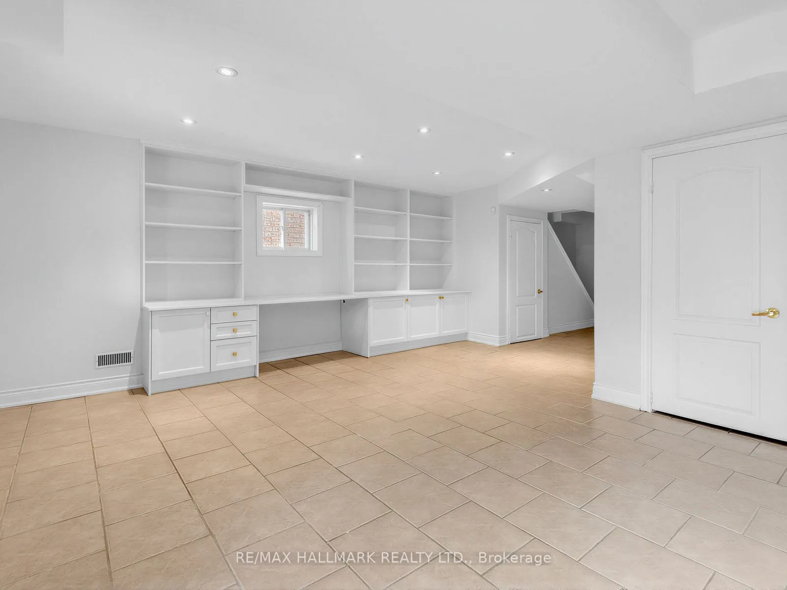 37 Cherry Bush Road