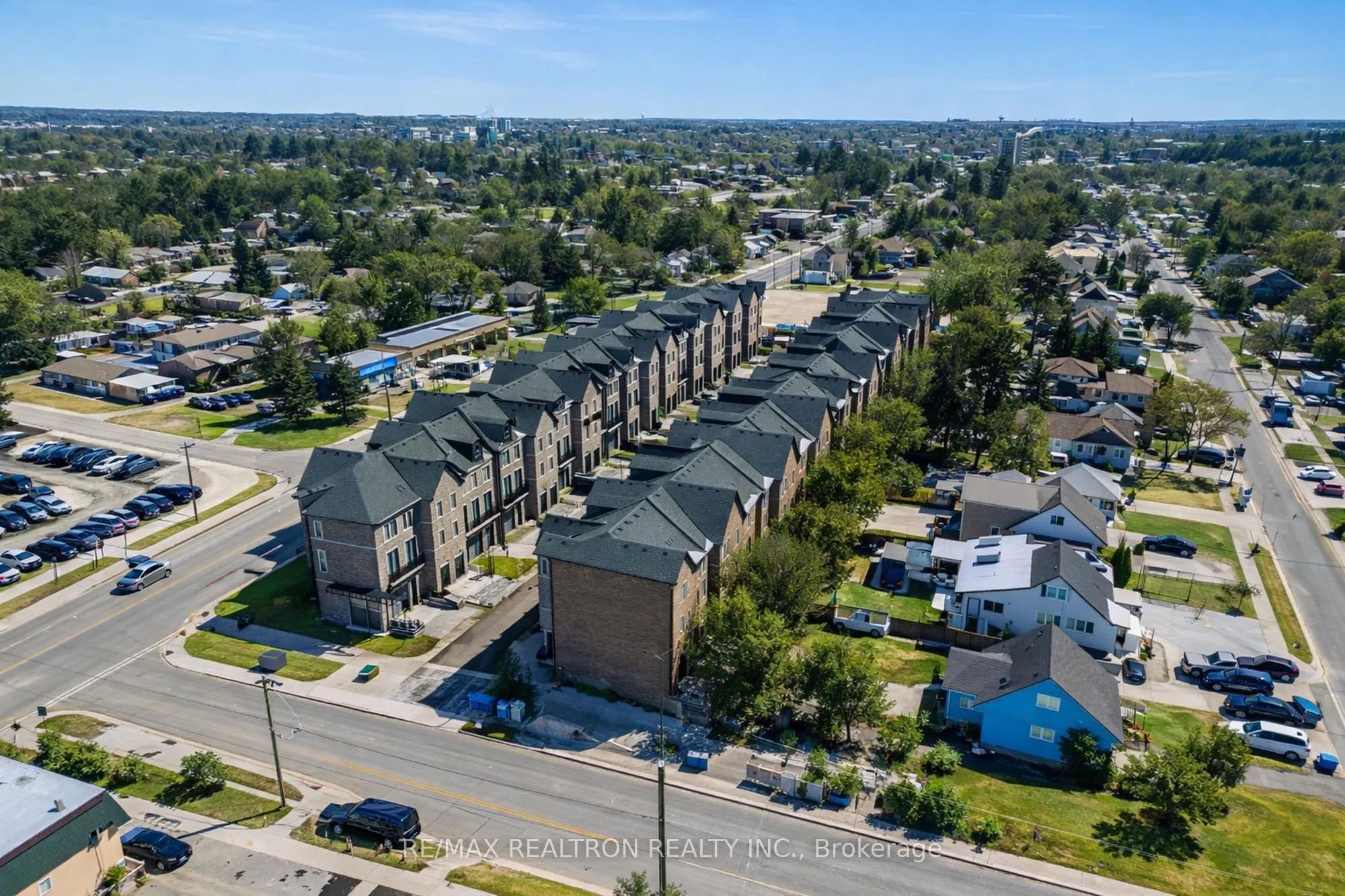 260 Eagle Street #10