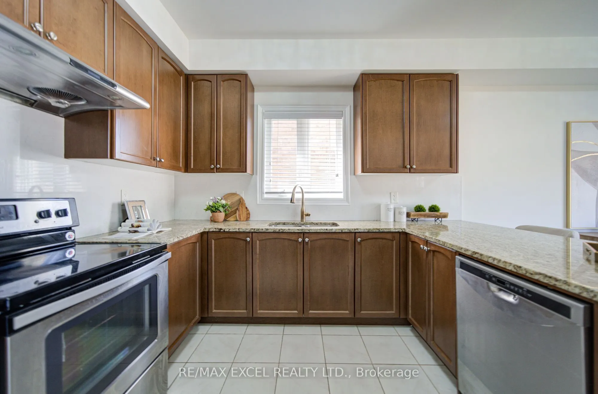 145 Milby Crescent