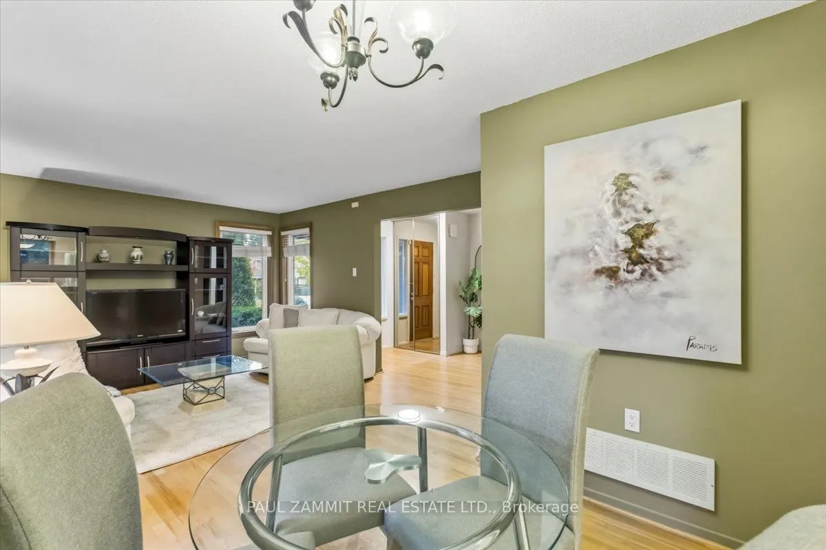 25 Lilac Avenue
