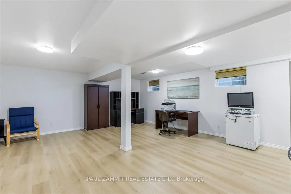 25 Lilac Avenue
