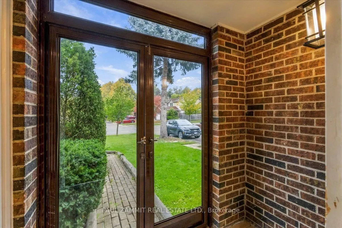 25 Lilac Avenue