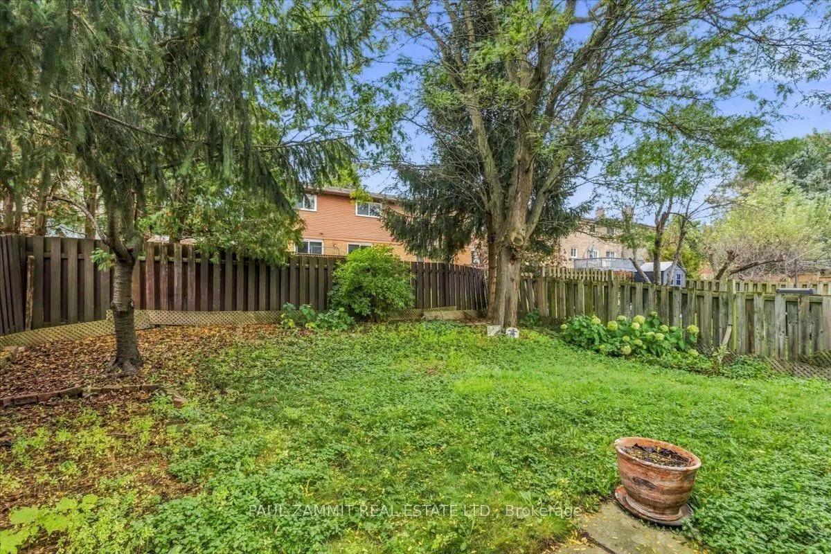 25 Lilac Avenue