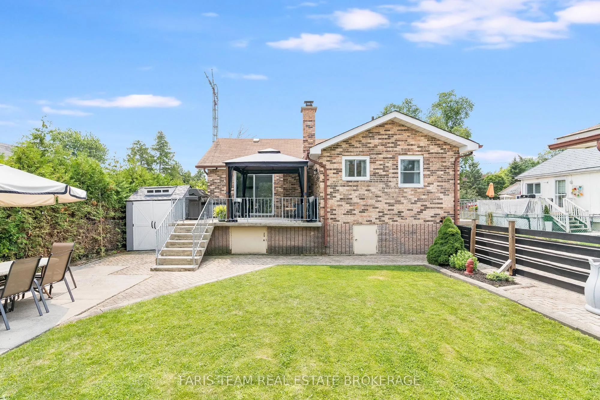 987 Isabella Street