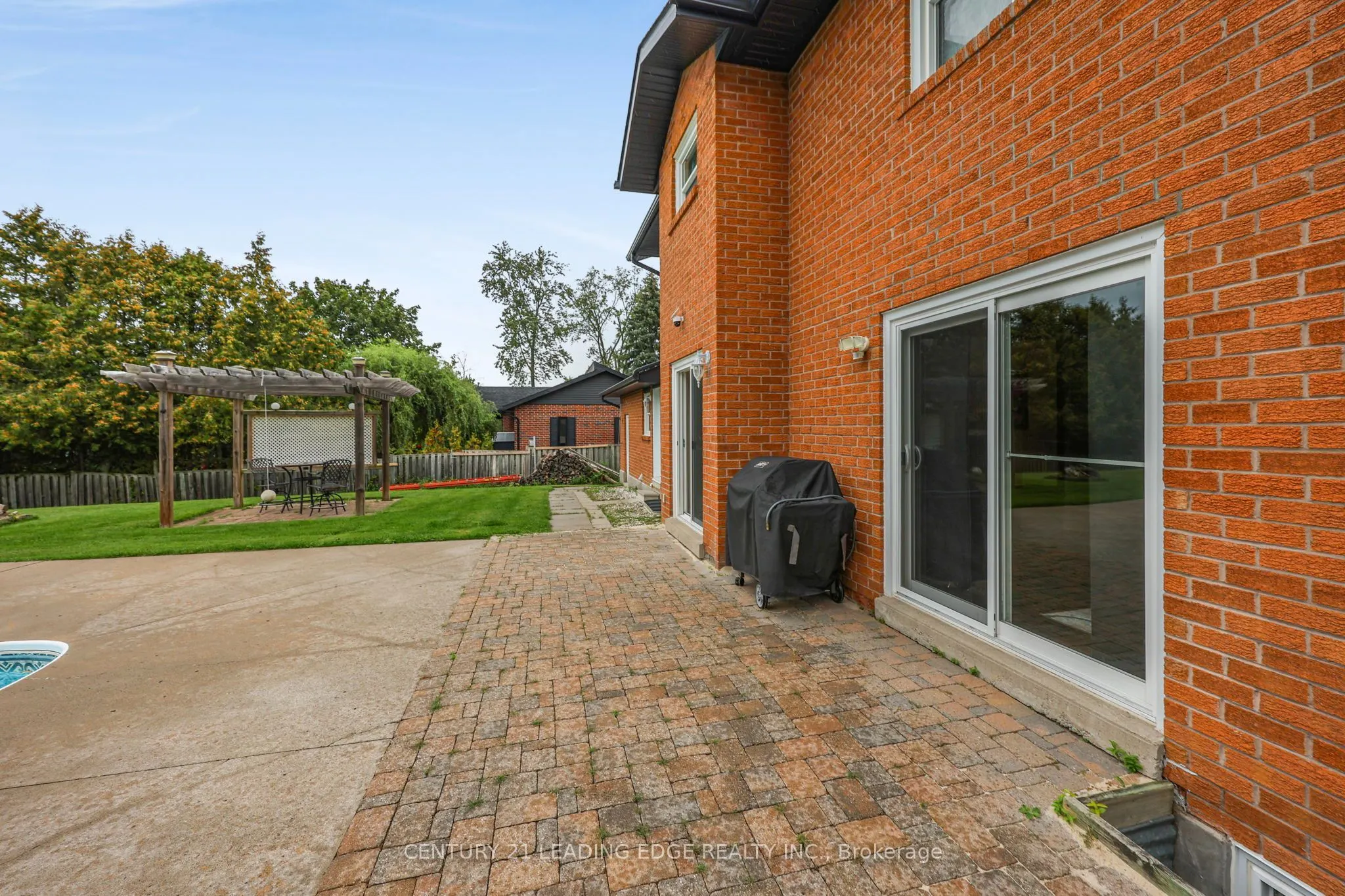 48 Broadview Avenue