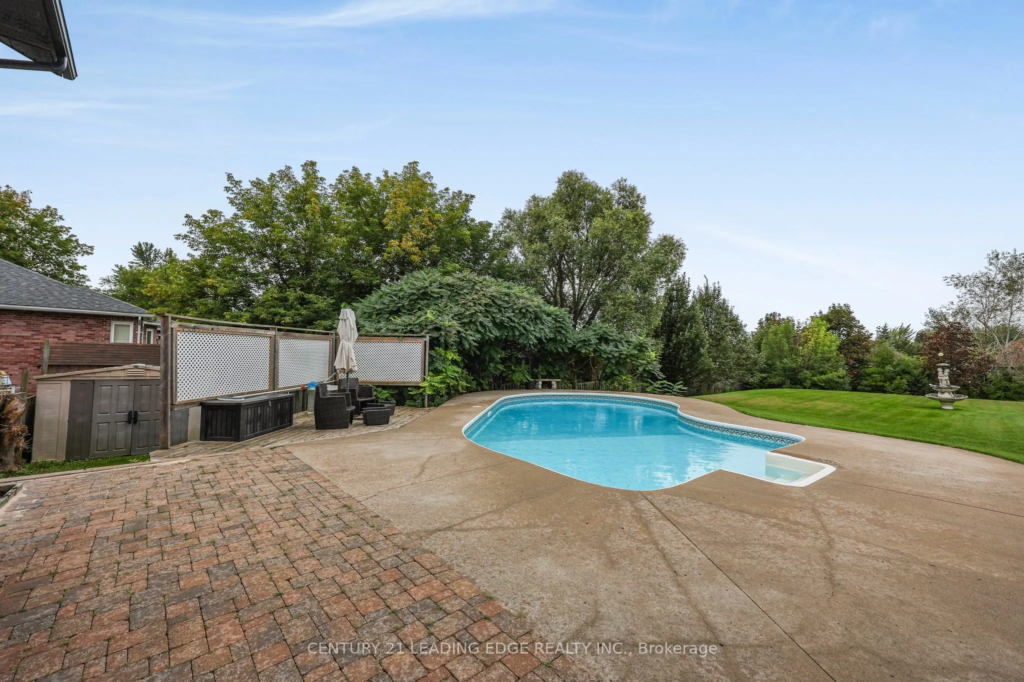 48 Broadview Avenue