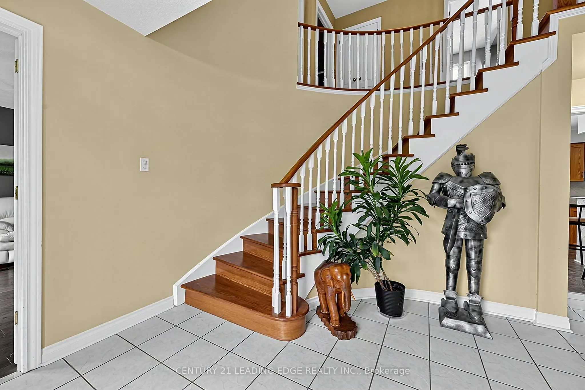 48 Broadview Avenue