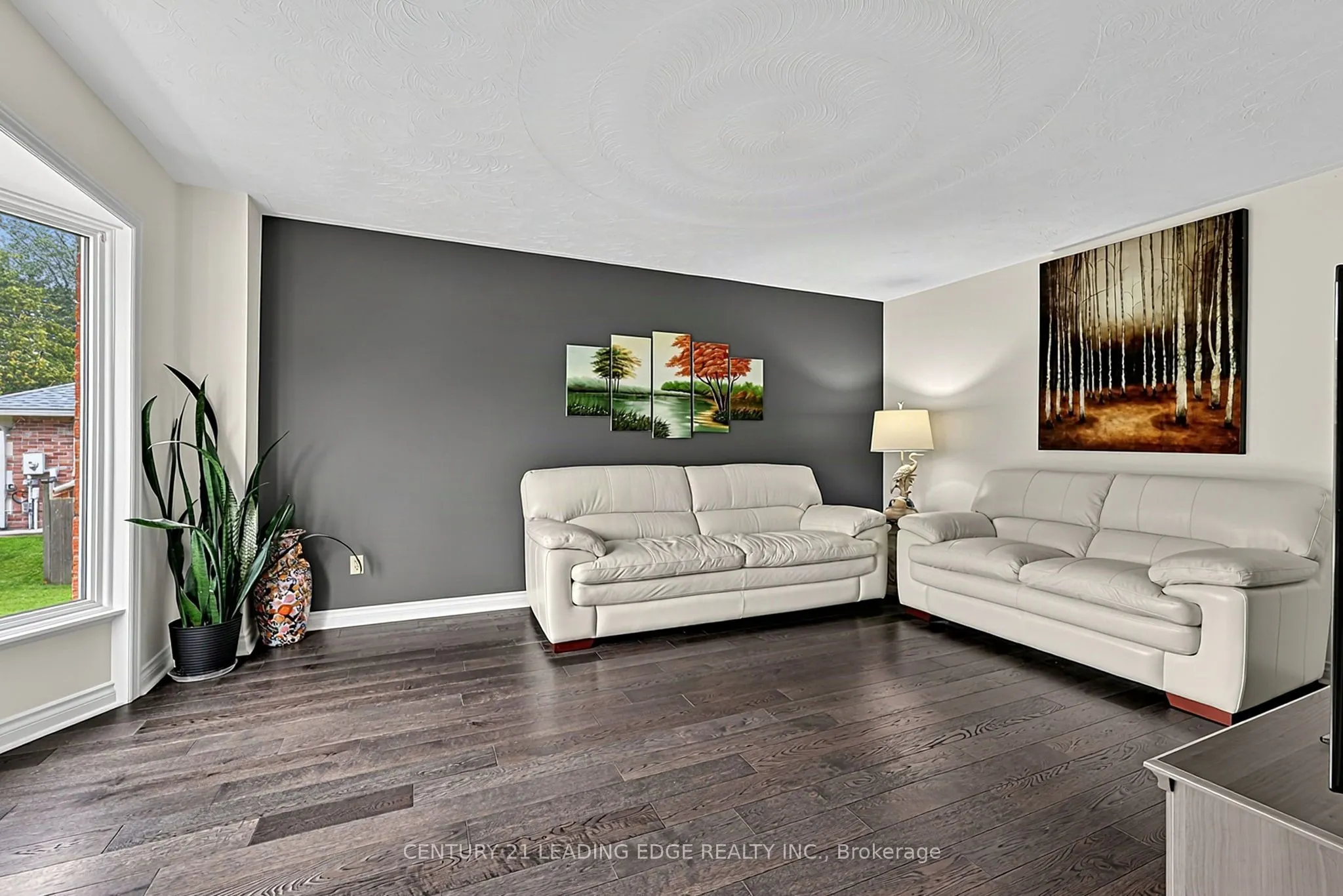48 Broadview Avenue