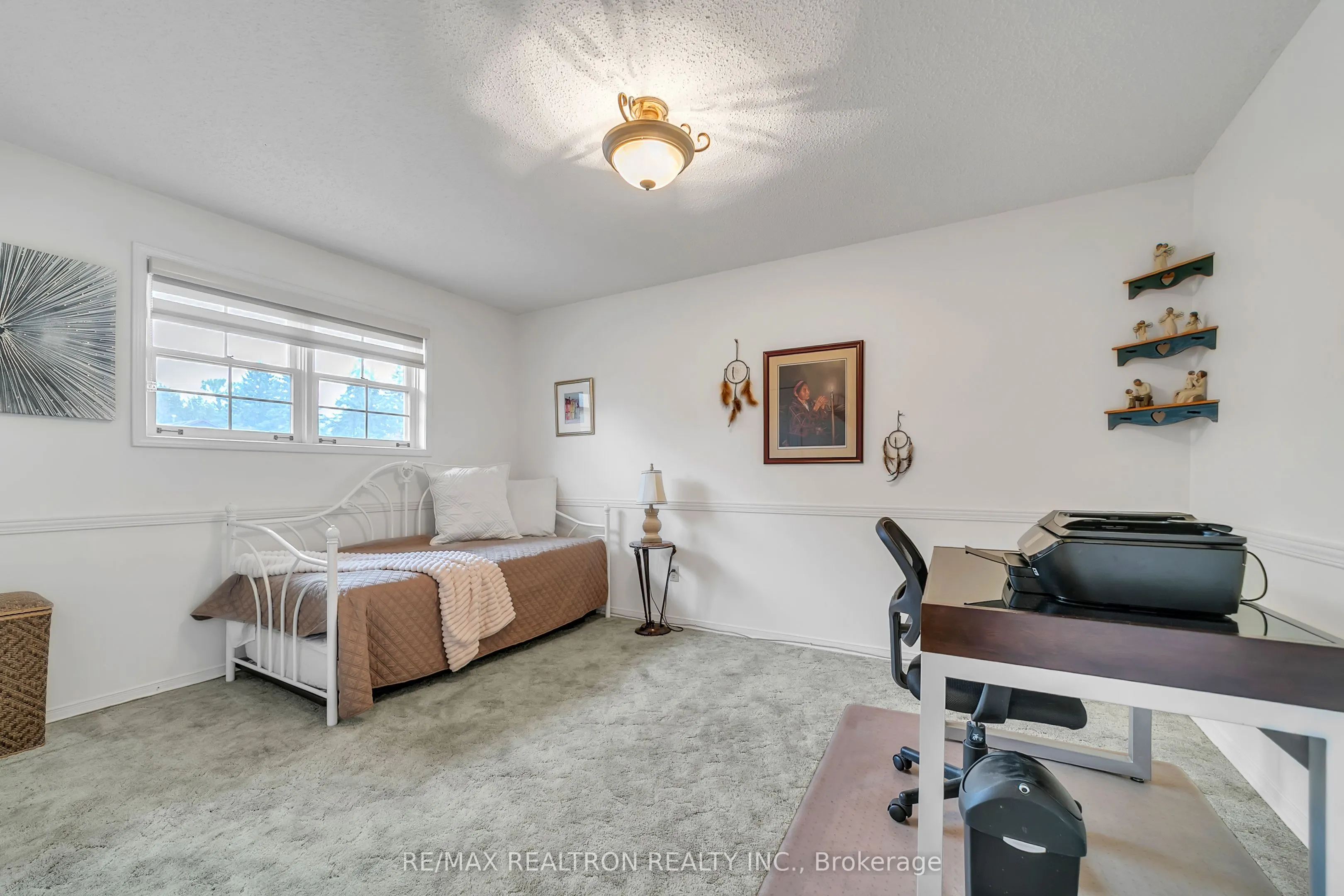 114 Golf Links Drive S