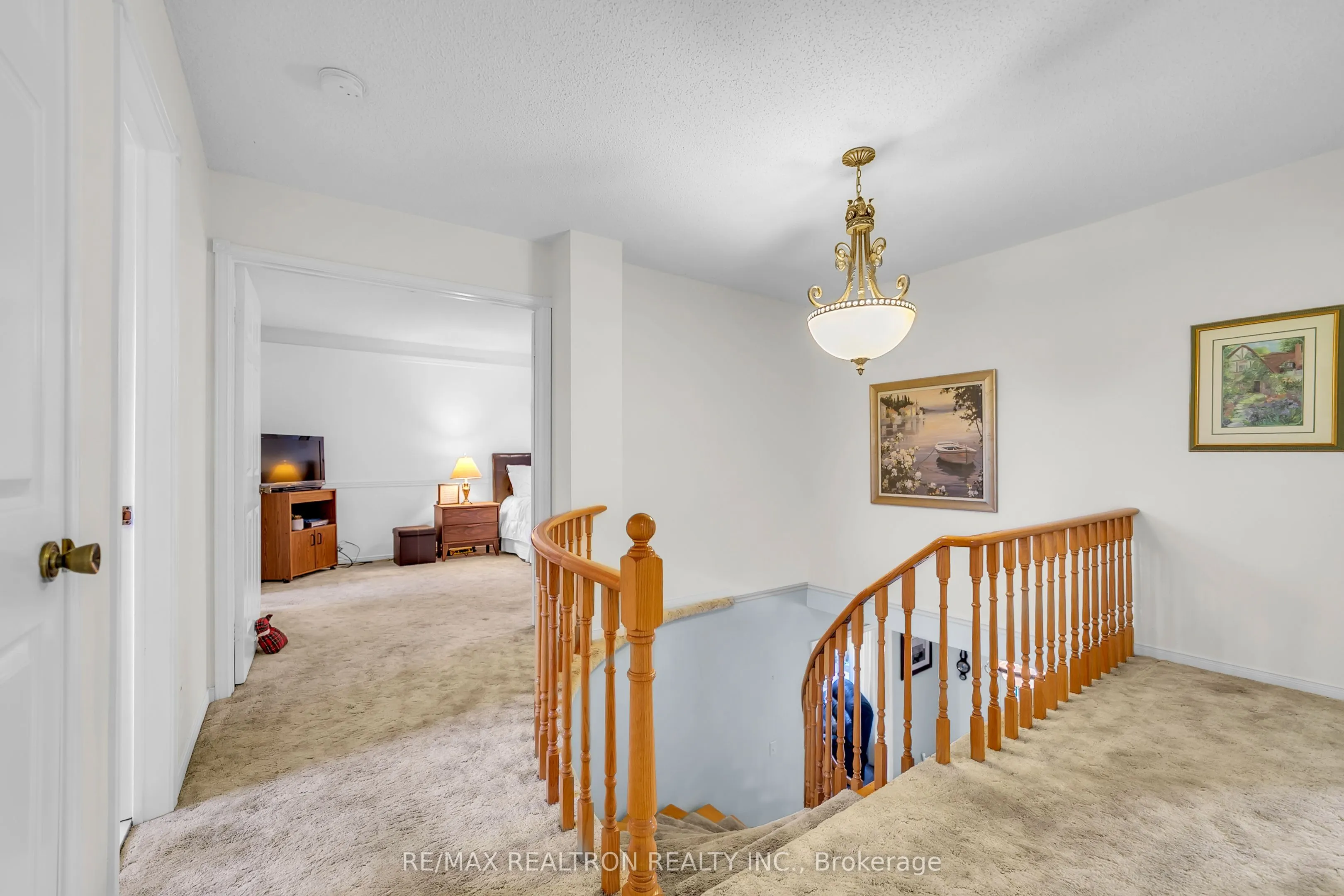 114 Golf Links Drive S