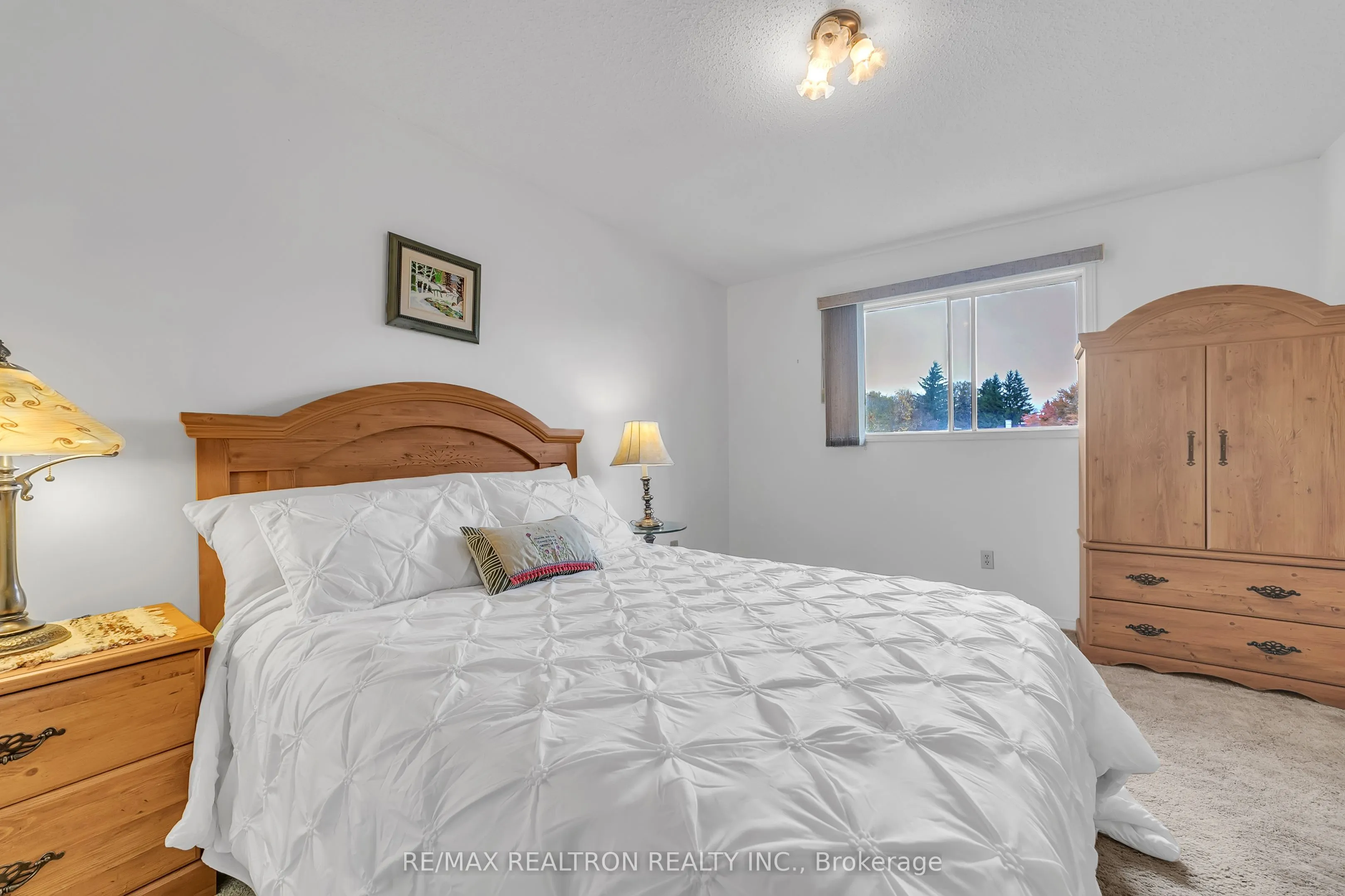 114 Golf Links Drive S