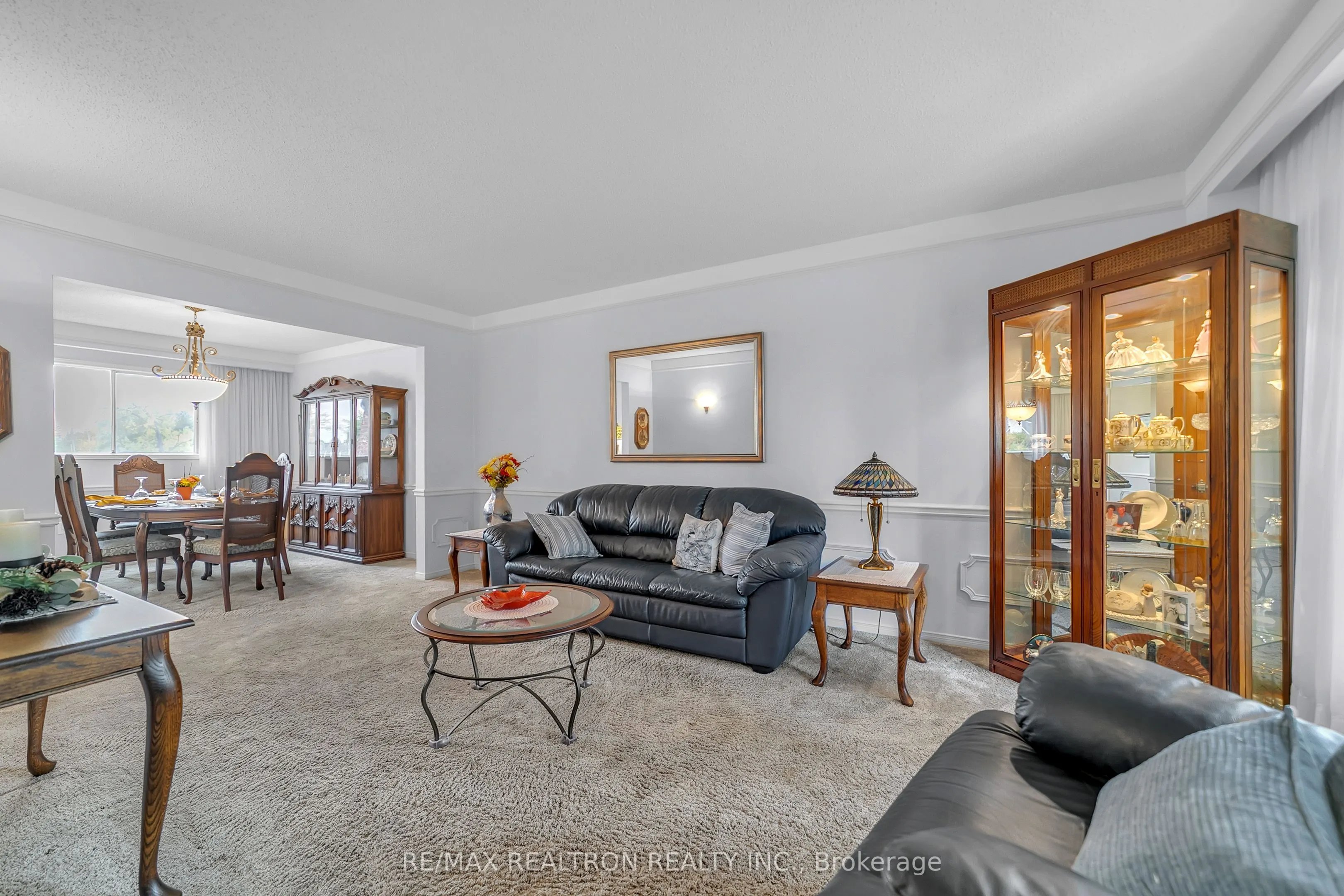 114 Golf Links Drive S
