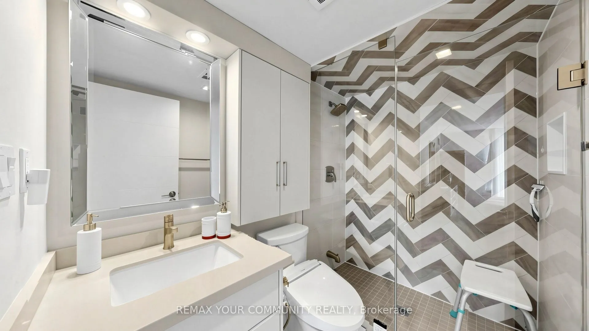 70 Baif Boulevard #608