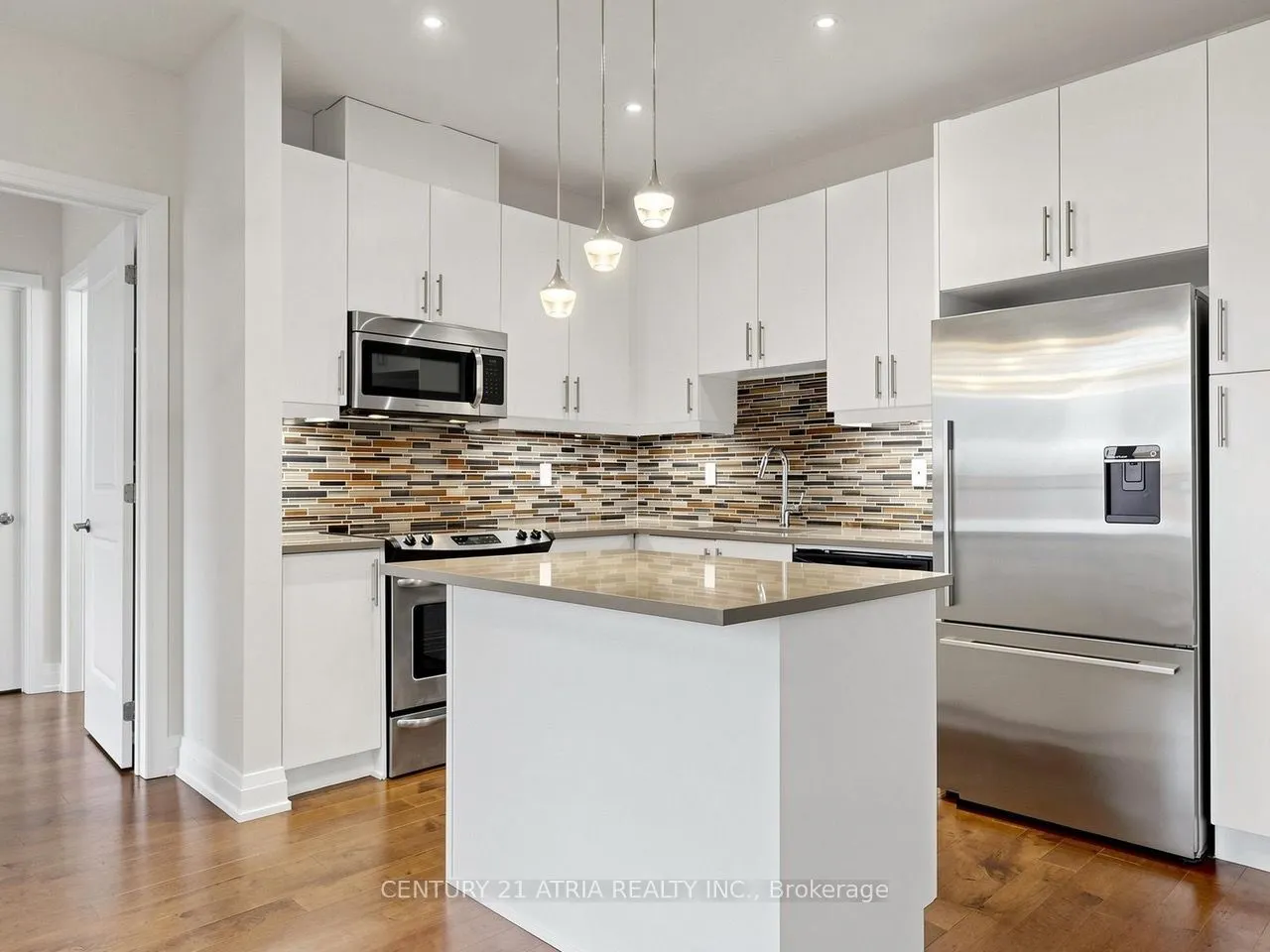 15277 Yonge Street #512