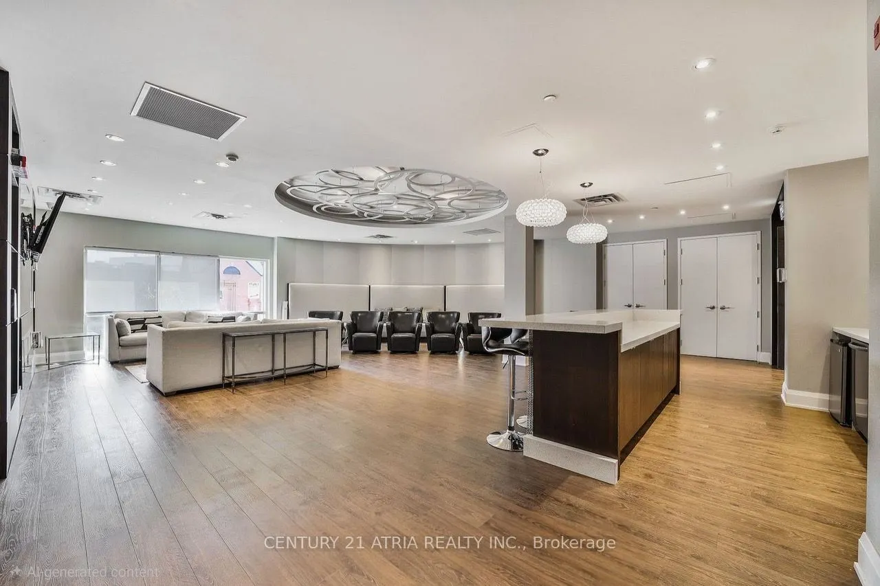 15277 Yonge Street #512