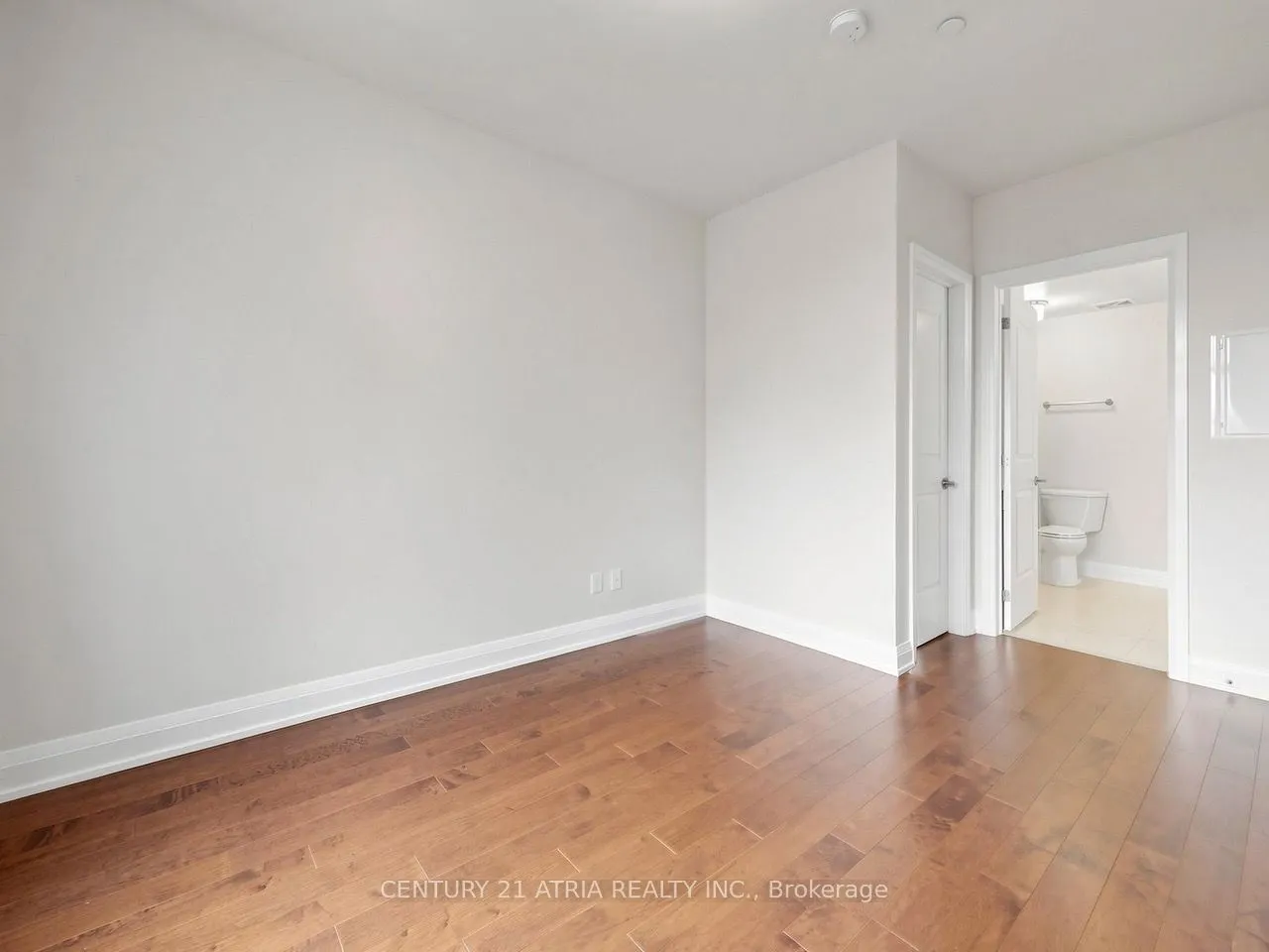 15277 Yonge Street #512