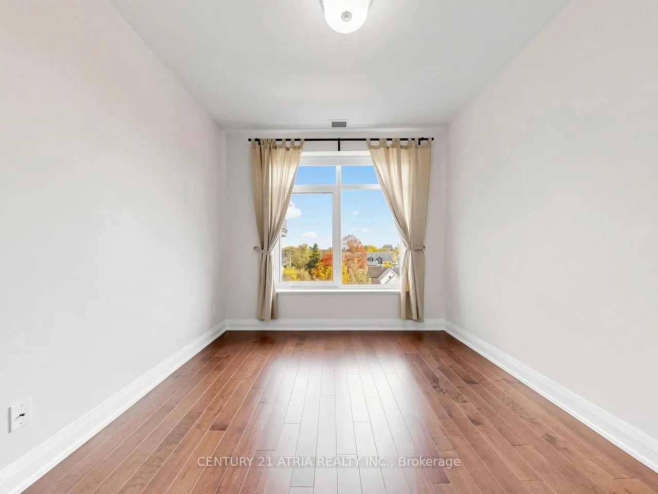 15277 Yonge Street #512