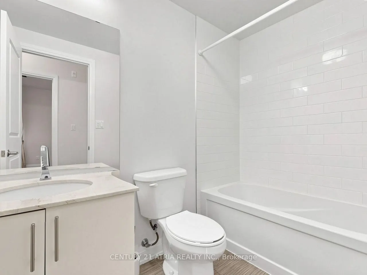 15277 Yonge Street #512
