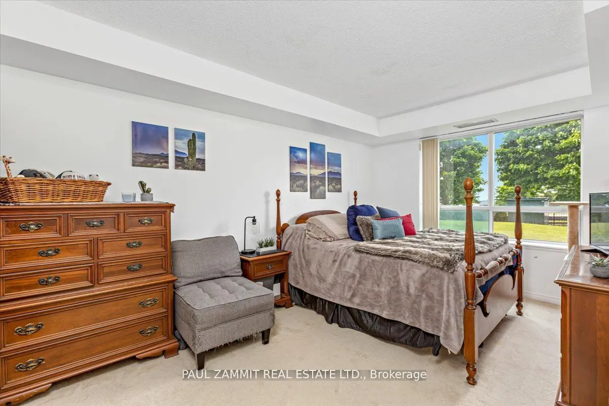 39 Oneida Crescent #306