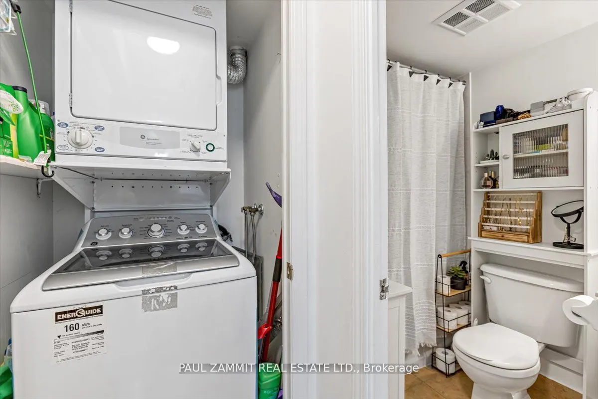 39 Oneida Crescent #306