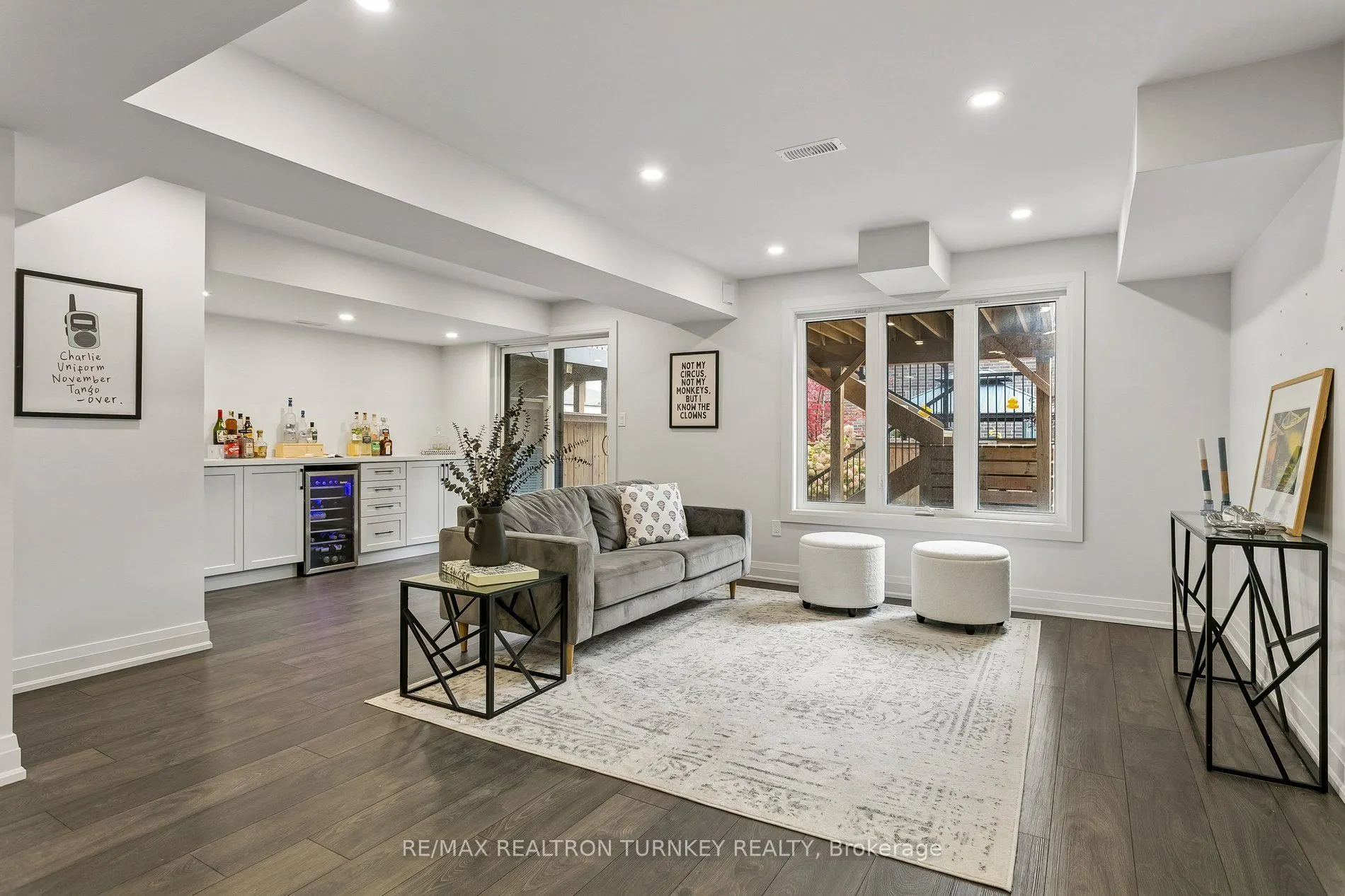 4 Gord Matthews Way