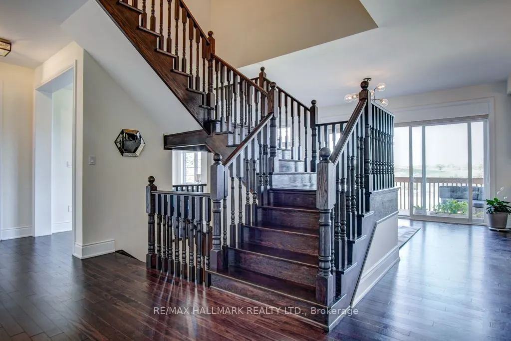 38 Ridgepoint Road