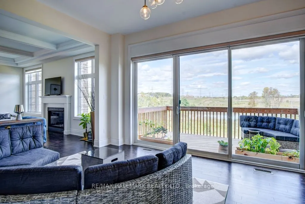 38 Ridgepoint Road