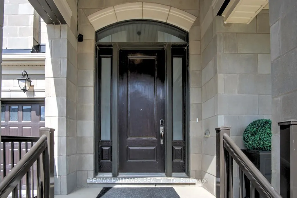 38 Ridgepoint Road
