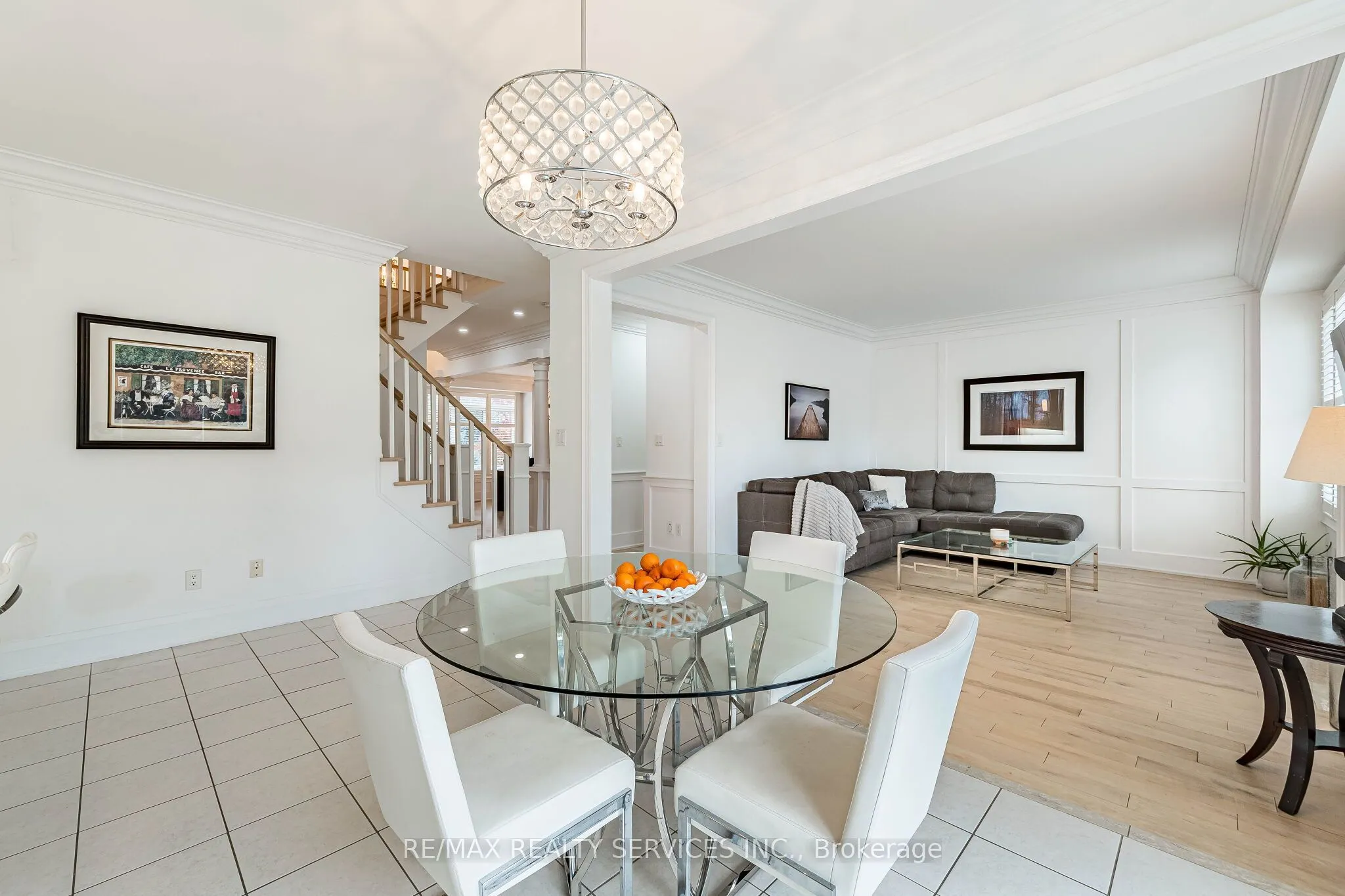 13 Vista Drive