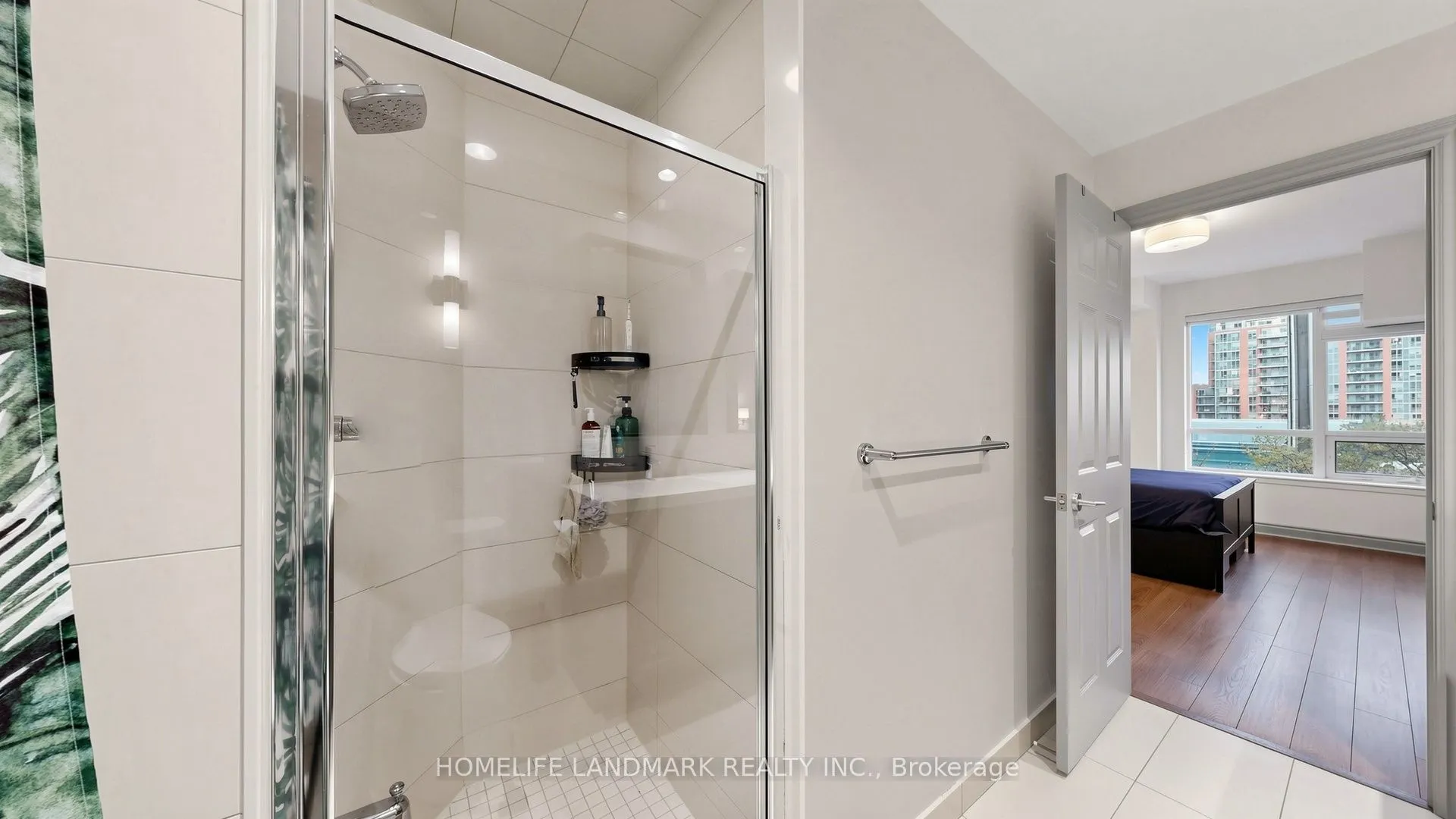 23 Cox Boulevard #258
