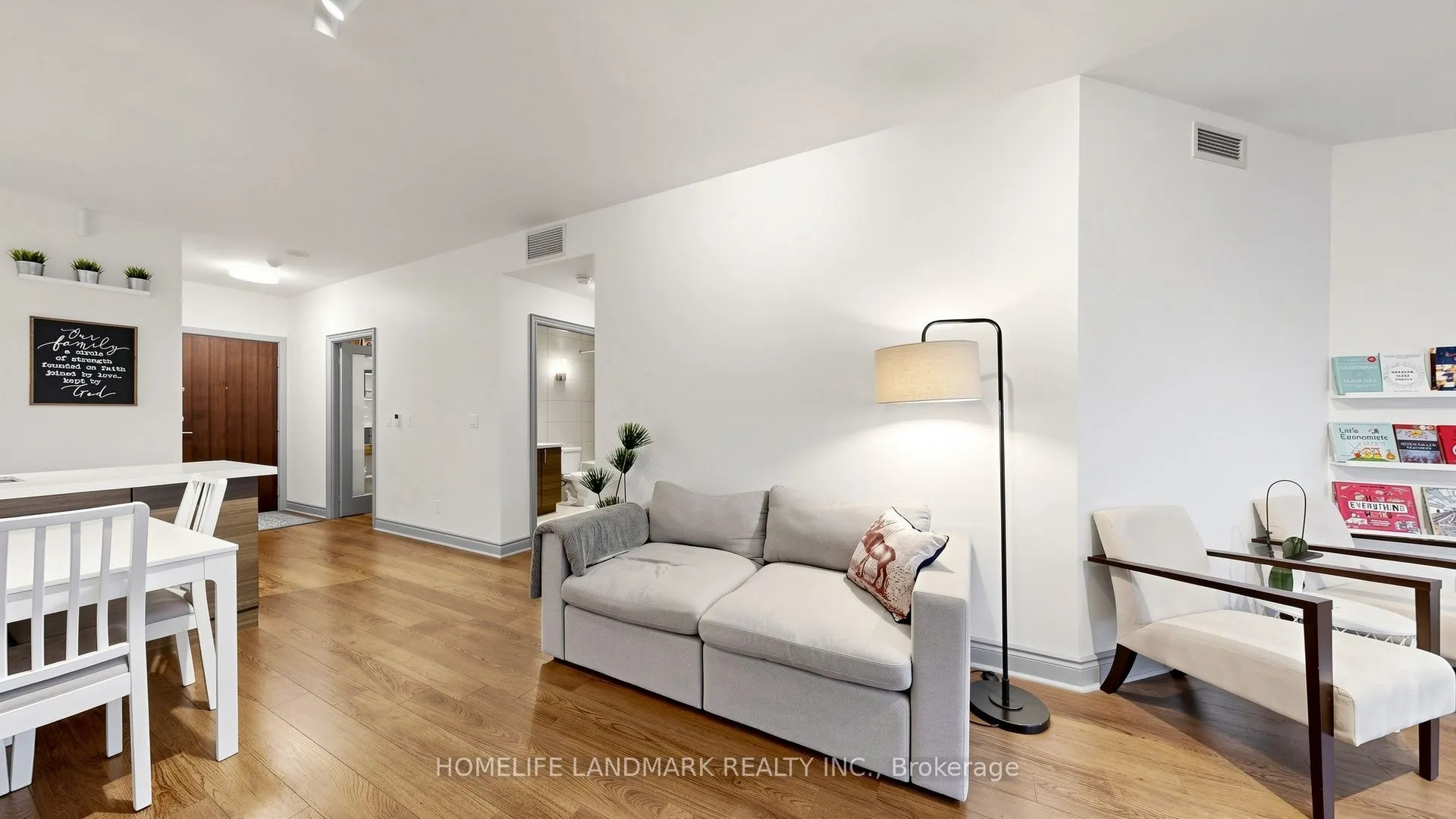 23 Cox Boulevard #258