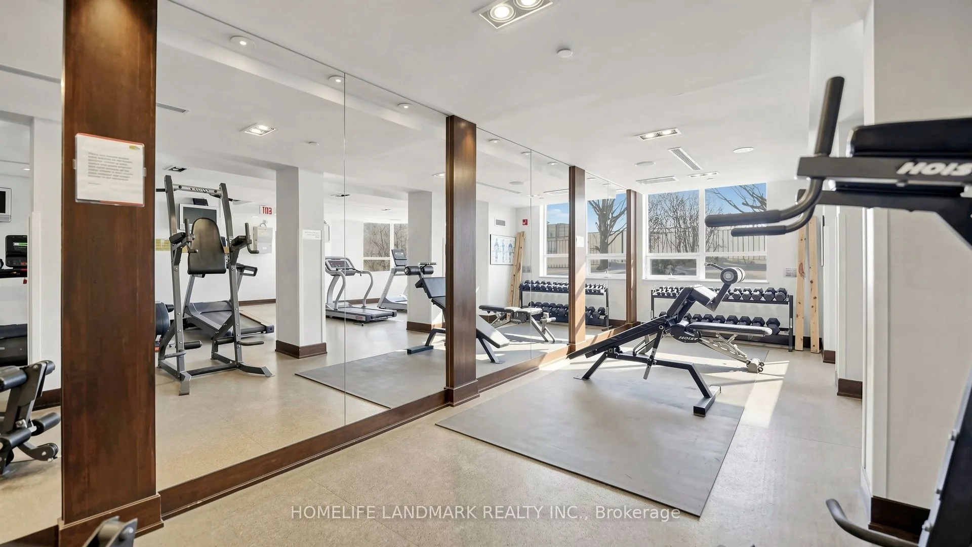 23 Cox Boulevard #258