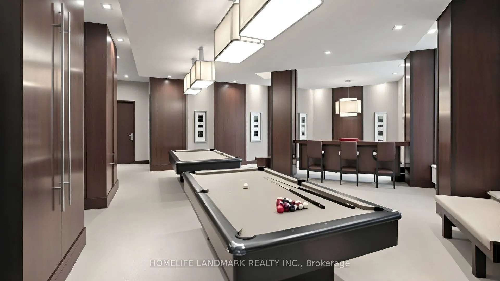 23 Cox Boulevard #258