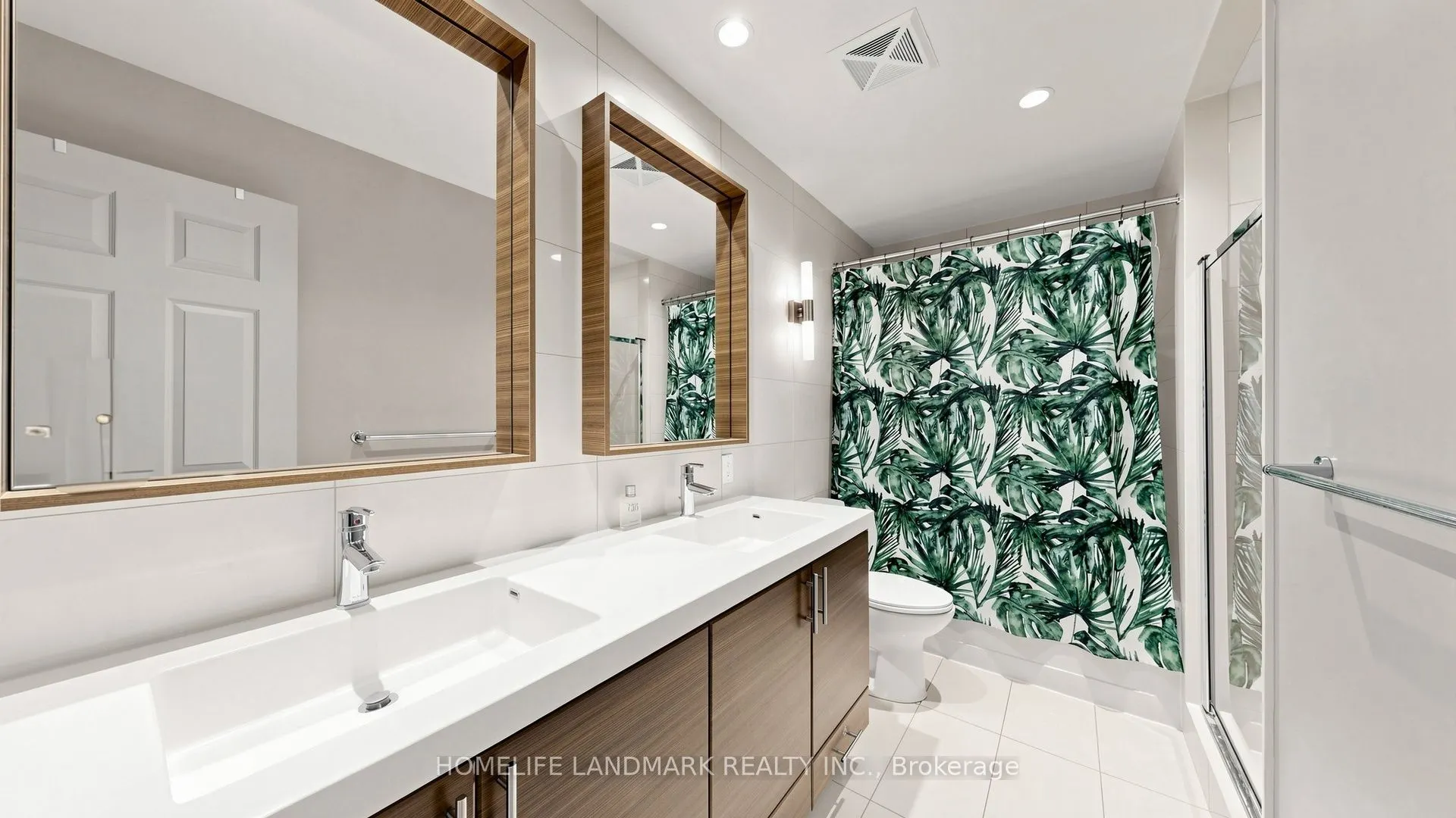 23 Cox Boulevard #258