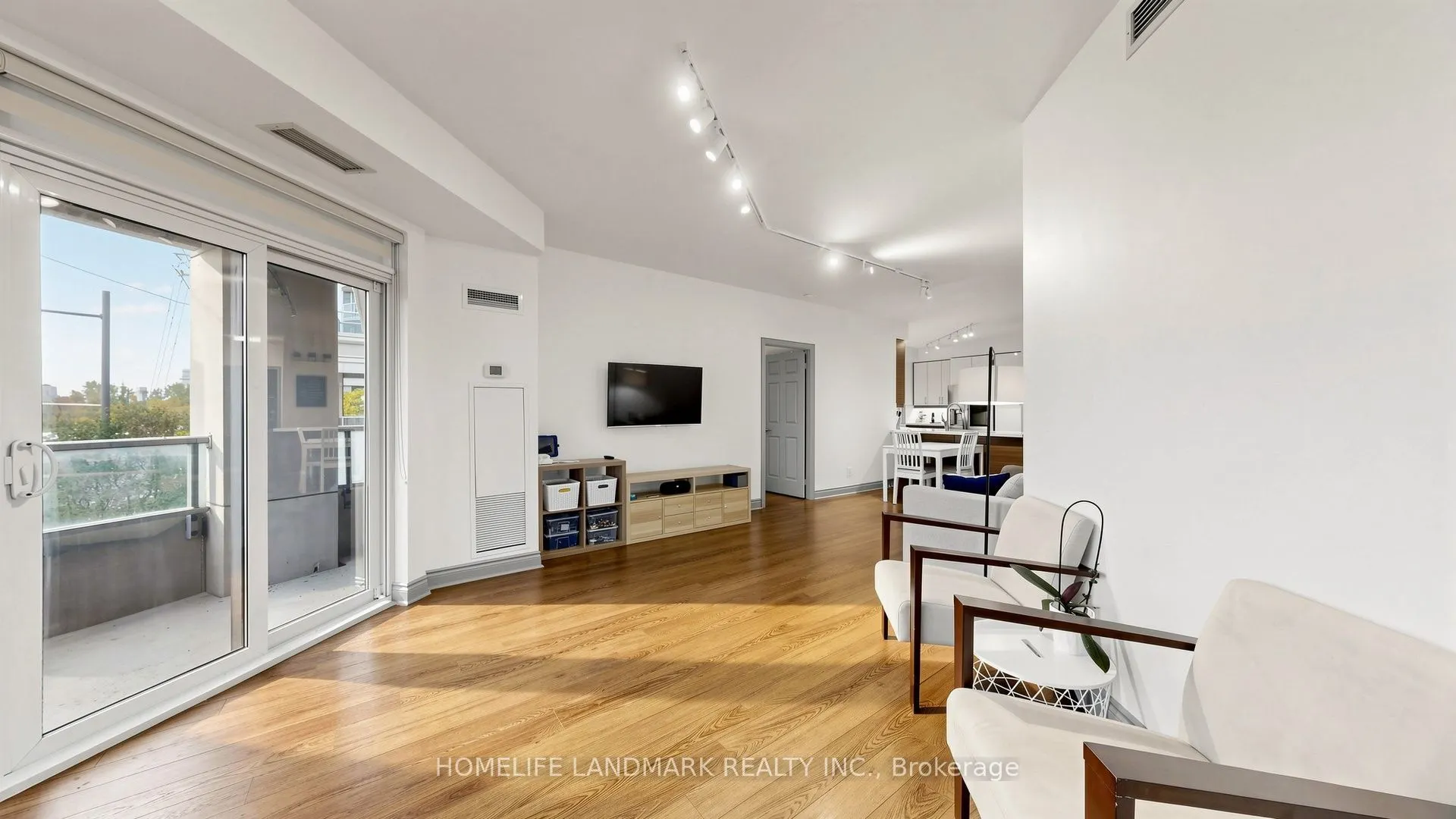 23 Cox Boulevard #258