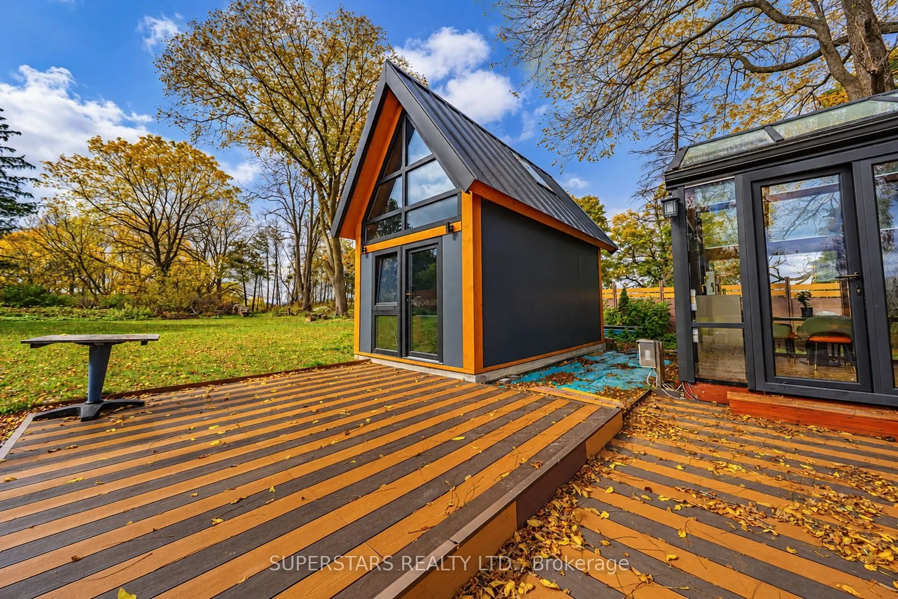 17450 Bathurst Street