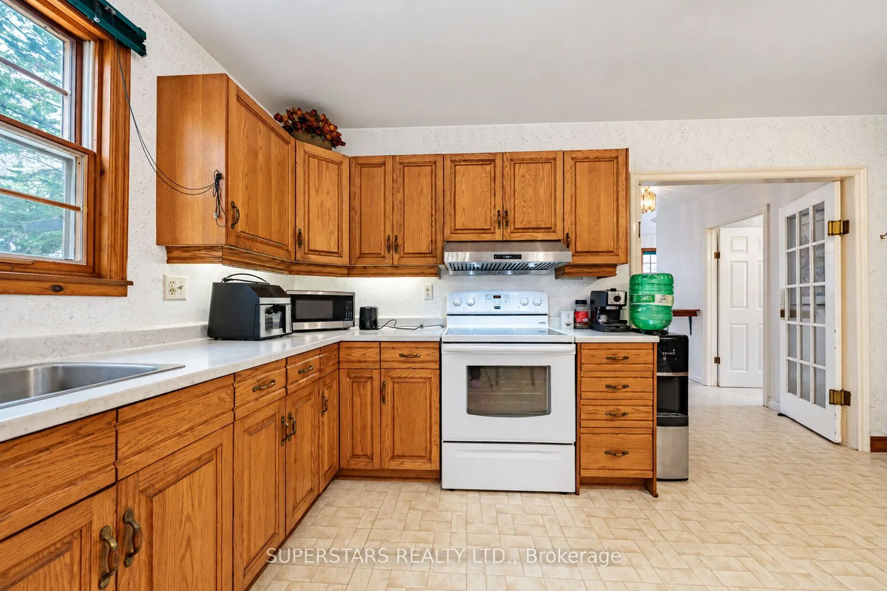 17450 Bathurst Street