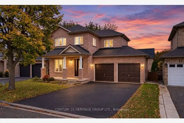 378 Spruce Grove Crescent