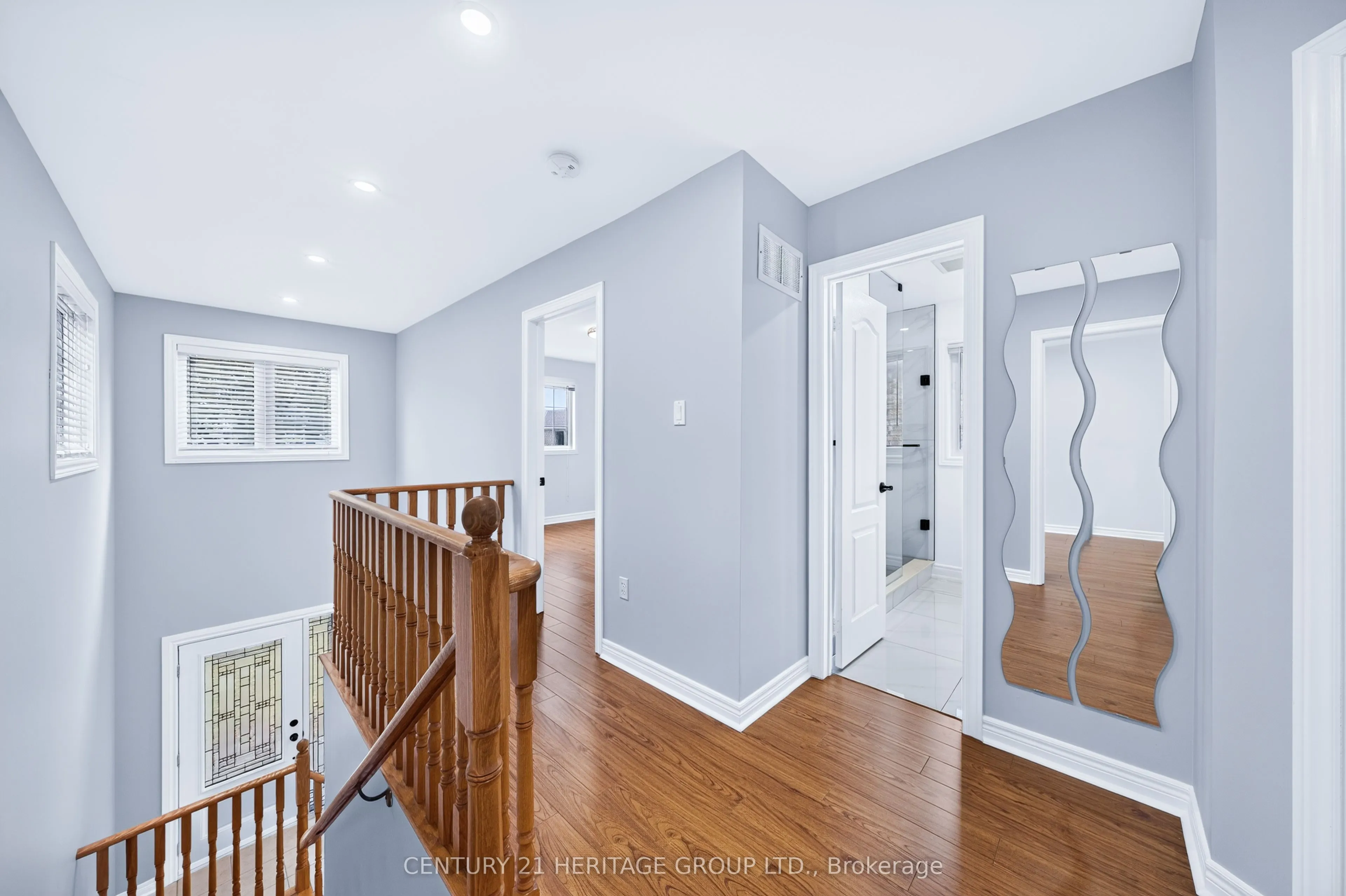 378 Spruce Grove Crescent