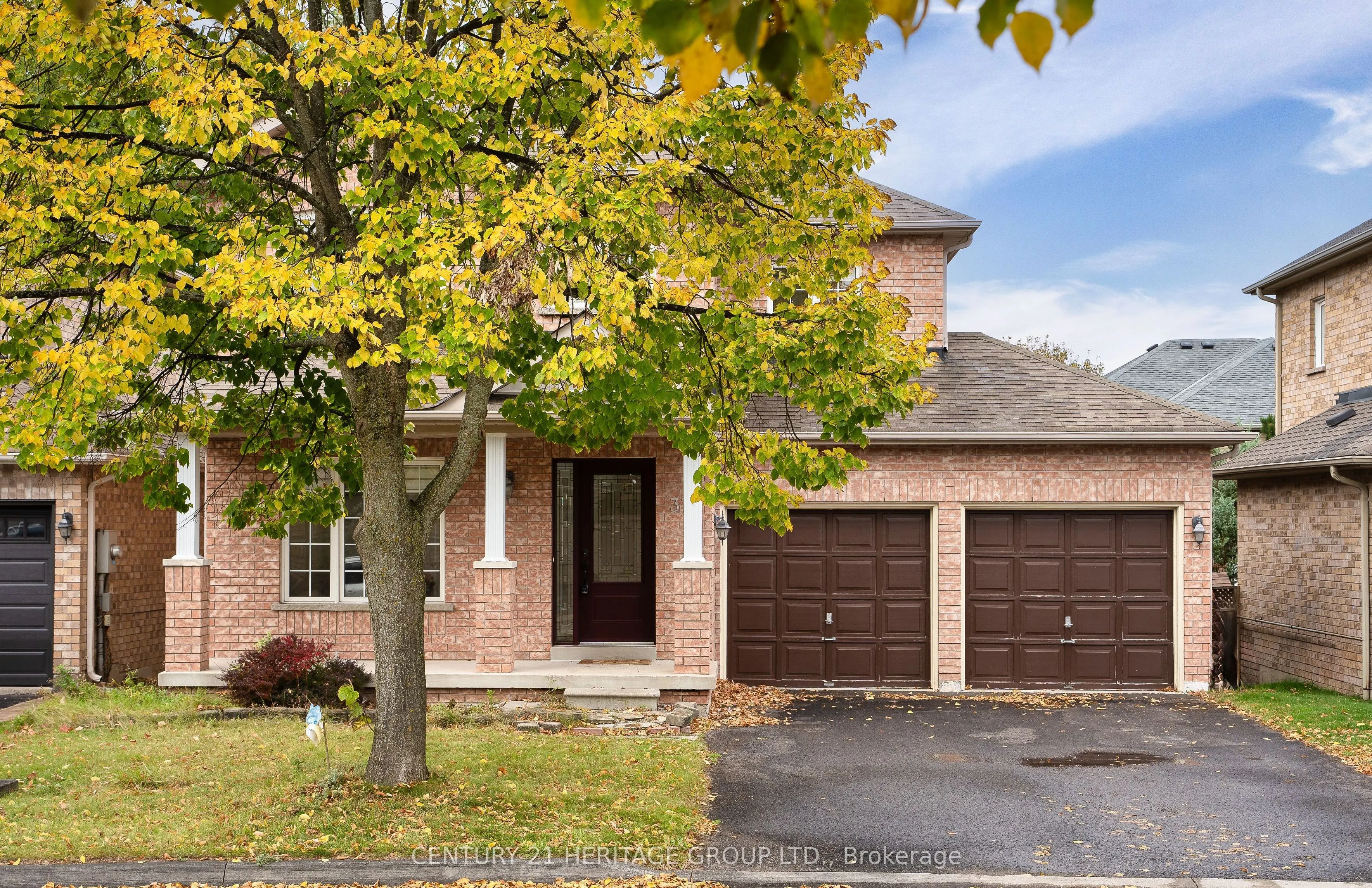 378 Spruce Grove Crescent