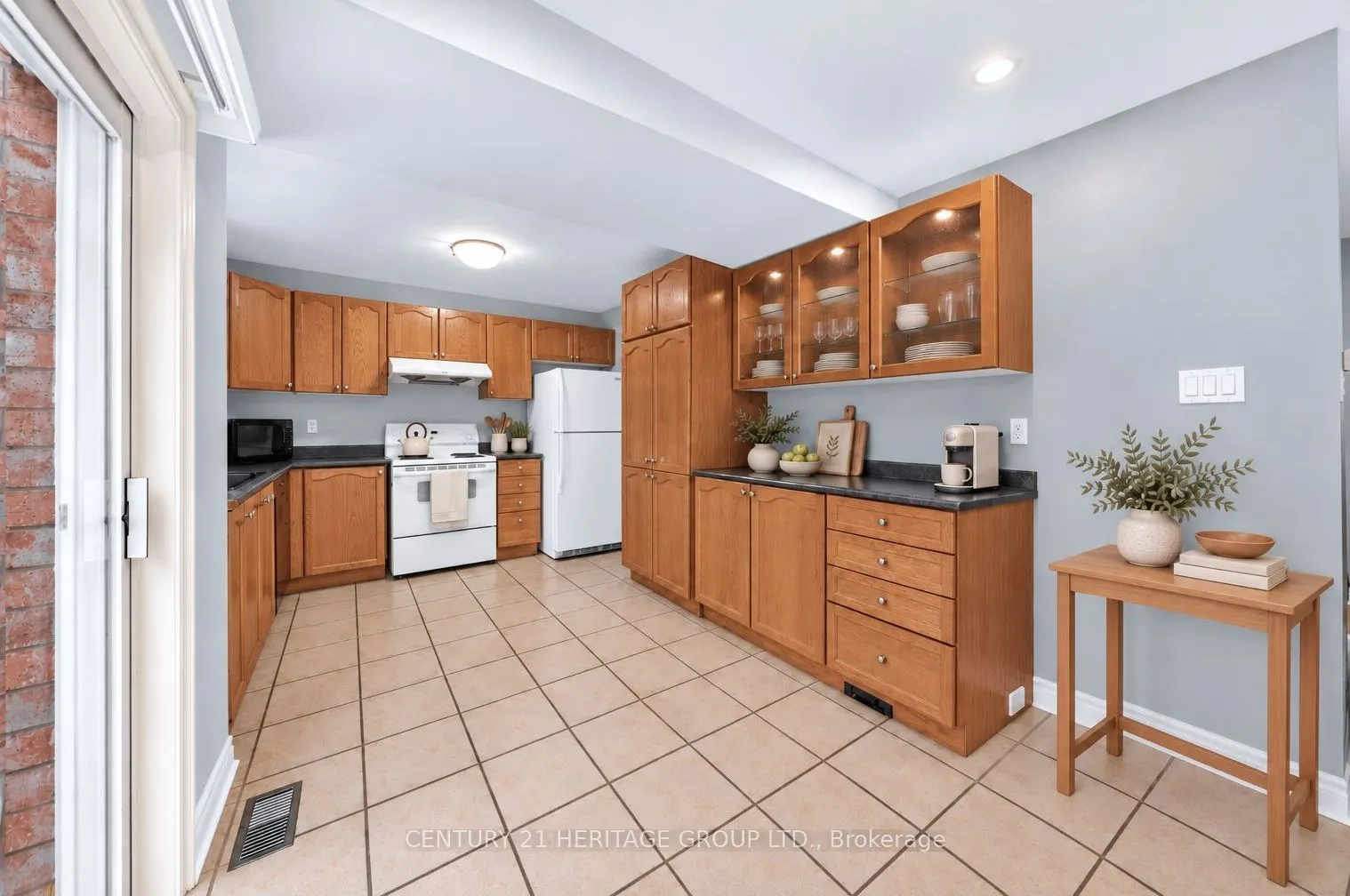 378 Spruce Grove Crescent