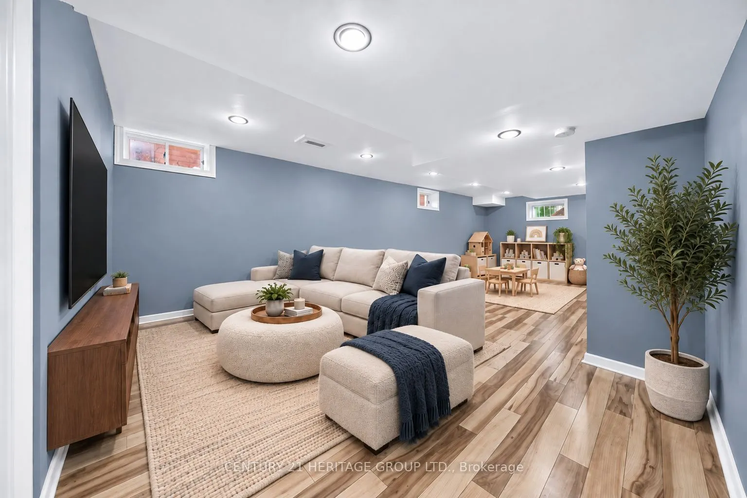 378 Spruce Grove Crescent